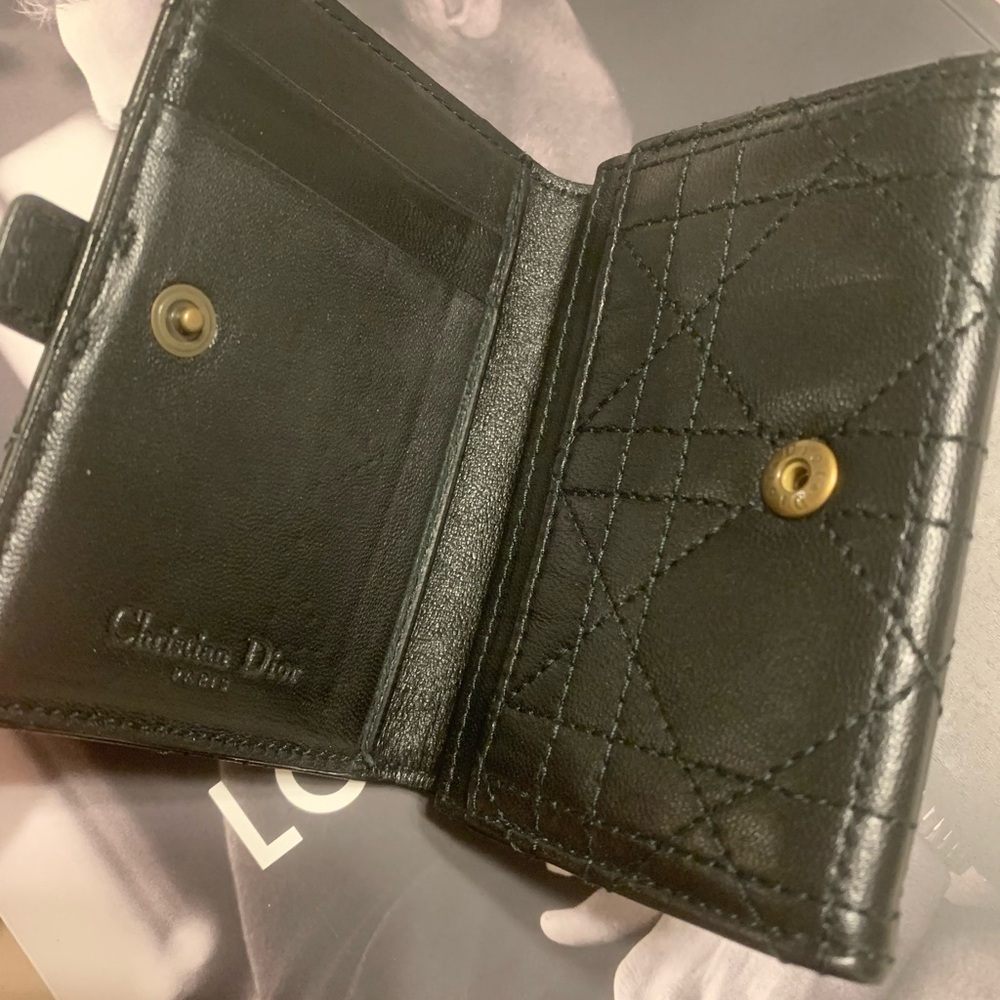 Black leather Christian Dior compact wallet - Picture 2 of 8